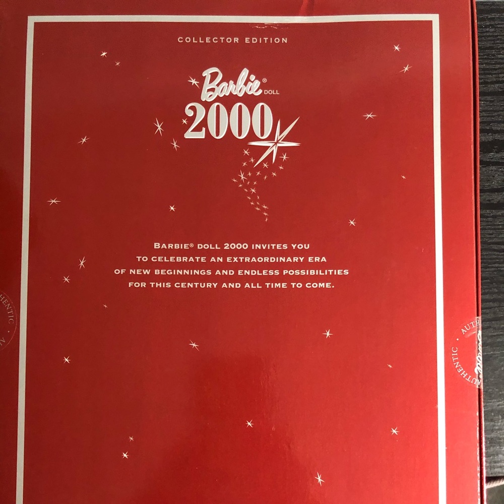 Collectors Barbie 2000! In box!!! - Picture 4 of 4